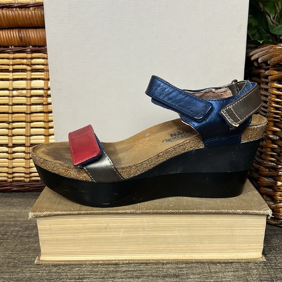 Naot Blue and Red Colourblocking Strap Leather Wedge Sandals Size 36/5.5 - Picture 8 of 10